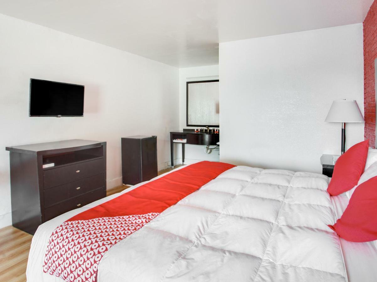 Oyo Hotel Columbia Sc West West Columbia Dış mekan fotoğraf